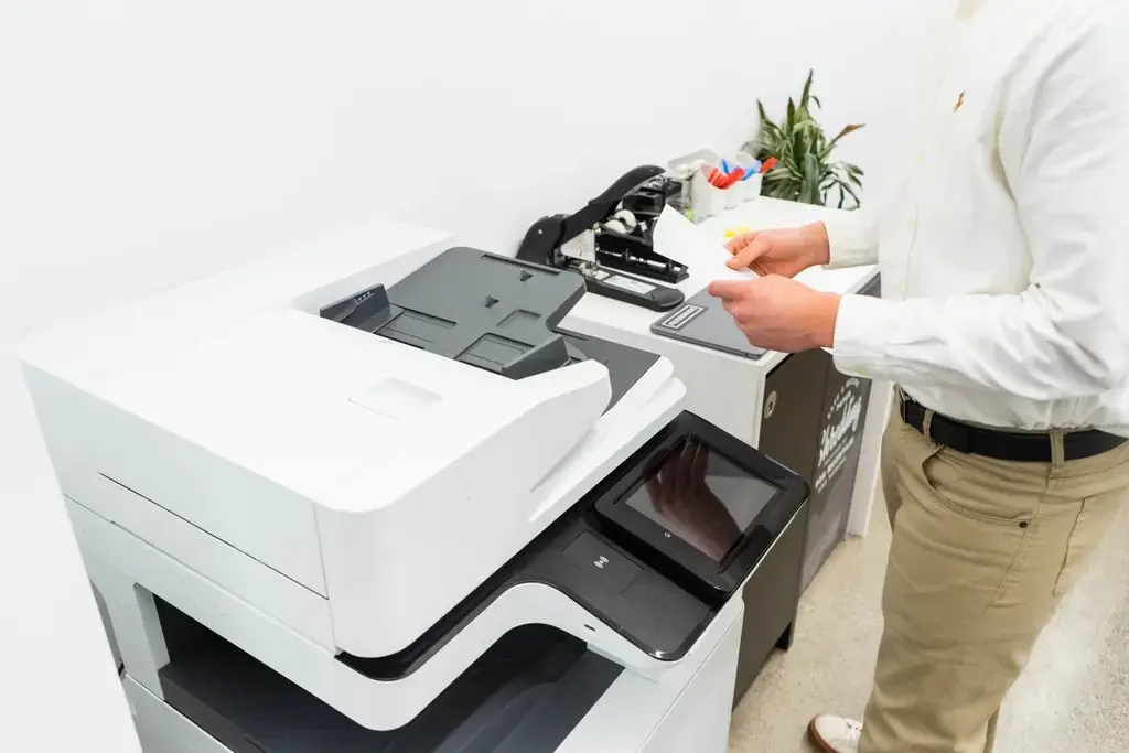 Universal Print vs cloud print vs print server